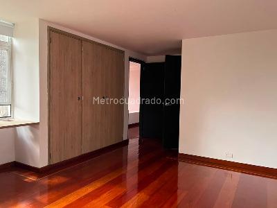 Apartamento de 3 alcobas en venta en Los Balsos, Medellín, 230 m² · foto 12 de 20