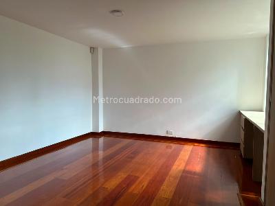 Apartamento de 3 alcobas en venta en Los Balsos, Medellín, 230 m² · foto 14 de 20