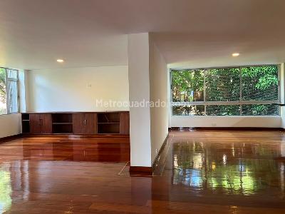 Apartamento de 3 alcobas en venta en Los Balsos, Medellín, 230 m² · foto 5 de 20