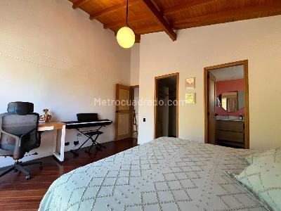 Casa en arriendo en El Poblado, Medellín · foto 11 de 20