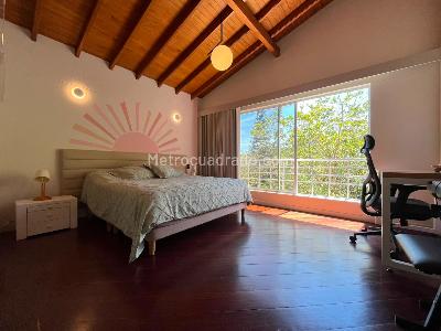 Casa en arriendo en El Poblado, Medellín · foto 9 de 20