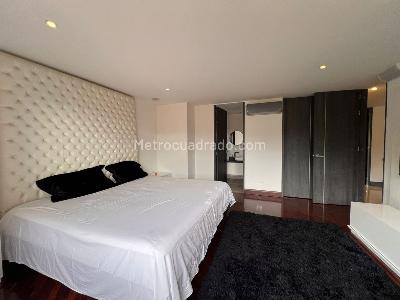 Apartamento de 3 alcobas en venta en El Poblado, Medellín, 304 m² · foto 10 de 15