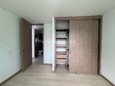 Apartamento de 2 alcobas en venta en Sabaneta, Sabaneta, 75 m² · foto 14 de 16
