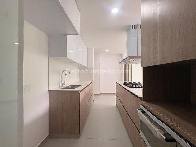 Apartamento de 2 alcobas en venta en Sabaneta, Sabaneta, 75 m² · foto 8 de 16