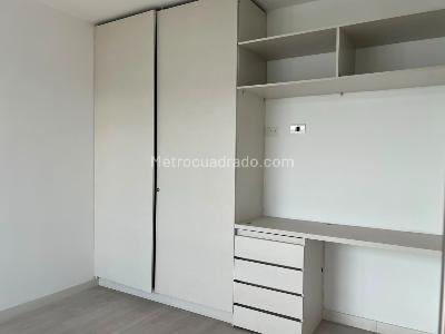 Apartamento de 4 alcobas en venta en El Poblado, Medellín, 160 m² · foto 16 de 18