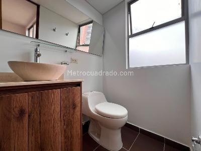 Apartamento de 3 alcobas en venta en El Poblado, Medellín, 124 m² · foto 16 de 17