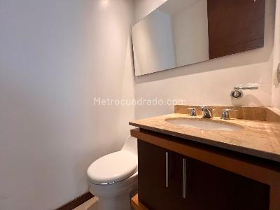Apartamento de 3 alcobas en venta en El Poblado, Medellín, 124 m² · foto 17 de 17