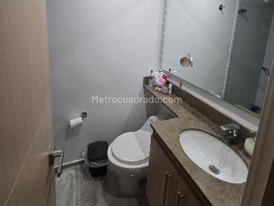 Apartamento en venta en El Poblado, Medellín · foto 11 de 13