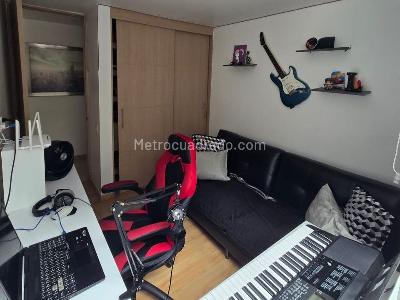 Apartamento en venta en El Poblado, Medellín · foto 9 de 13