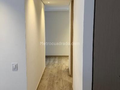 Apartamento de 2 alcobas en venta en El Poblado, Medellín, 108 m² · foto 5 de 11
