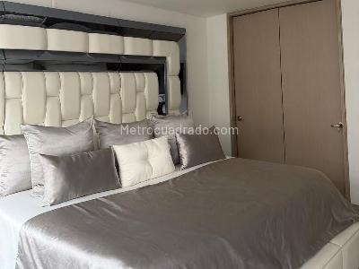 Apartamento de 2 alcobas en venta en El Poblado, Medellín, 108 m² · foto 7 de 11