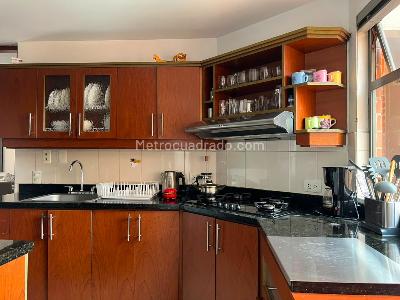 Apartamento de 3 alcobas en venta en El Poblado, Medellín, 154 m² · foto 6 de 18
