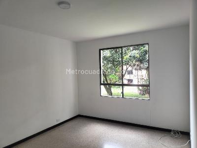 Apartamento de 3 alcobas en venta en El Poblado, Medellín, 130 m² · foto 11 de 19