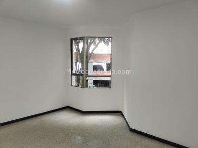 Apartamento de 3 alcobas en venta en El Poblado, Medellín, 130 m² · foto 9 de 19