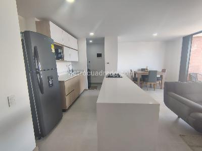 Apartamento en venta en Envigado, Envigado · foto 7 de 19