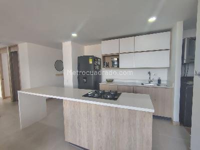 Apartamento en venta en Envigado, Envigado · foto 8 de 19