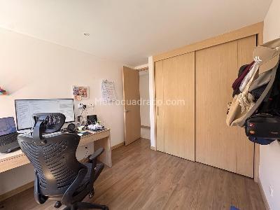 Apartamento de 3 alcobas en venta en Sabaneta, Sabaneta, 87 m² · foto 8 de 13