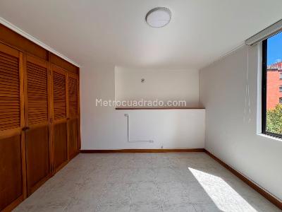 Apartamento de 4 alcobas en venta en El Poblado, Medellín, 194 m² · foto 7 de 17