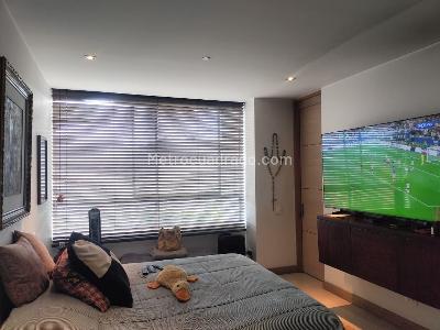 Apartamento de 3 alcobas en venta en El Poblado, Medellín, 148 m² · foto 10 de 18
