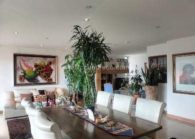 Apartamento de 3 alcobas en venta en El Poblado, Medellín, 148 m² · foto 3 de 18