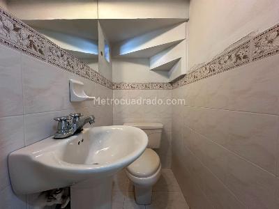 Casa de 3 alcobas en venta en El Poblado, Medellín, 150 m² · foto 16 de 17