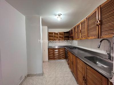 Casa de 3 alcobas en venta en El Poblado, Medellín, 150 m² · foto 5 de 17