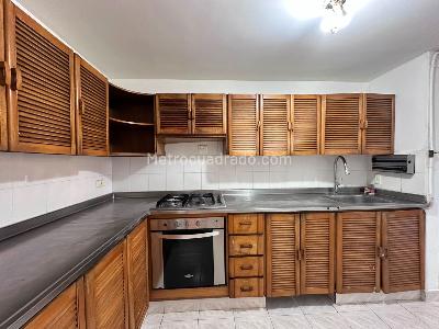 Casa de 3 alcobas en venta en El Poblado, Medellín, 150 m² · foto 7 de 17