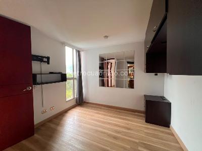 Apartamento en arriendo en El Poblado, Medellín · foto 11 de 13