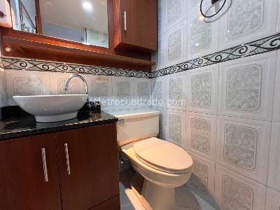 Apartamento en arriendo en El Poblado, Medellín · foto 12 de 13