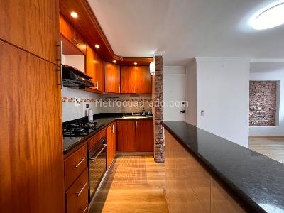 Apartamento en arriendo en El Poblado, Medellín · foto 5 de 13
