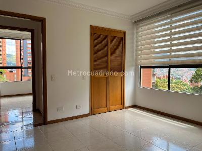 Apartamento de 3 alcobas en arriendo en El Diamante No. 2, Medellín, 115 m² · foto 13 de 18