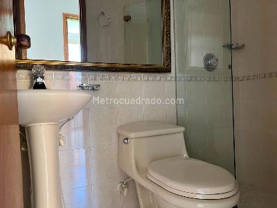 Apartamento de 3 alcobas en arriendo en El Diamante No. 2, Medellín, 115 m² · foto 18 de 18