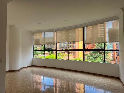 Apartamento de 3 alcobas en arriendo en El Diamante No. 2, Medellín, 115 m² · foto 4 de 18