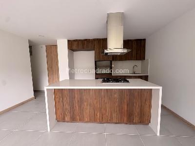 Apartamento de 2 alcobas en arriendo en Sabaneta, Sabaneta, 87 m² · foto 4 de 16