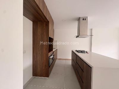 Apartamento de 2 alcobas en arriendo en Sabaneta, Sabaneta, 87 m² · foto 6 de 16