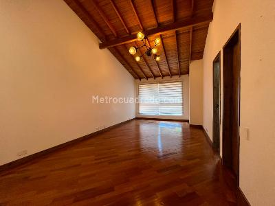 Casa de 4 alcobas en venta en El Poblado, Medellín, 300 m² · foto 12 de 20