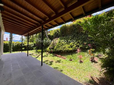Casa de 4 alcobas en venta en El Poblado, Medellín, 300 m² · foto 20 de 20