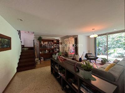 Casa de 3 alcobas en venta en El Poblado, Medellín, 260 m² · foto 4 de 20