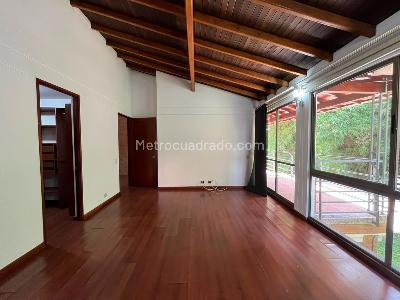 Casa de 3 alcobas en venta en Envigado, Envigado, 218 m² · foto 10 de 20