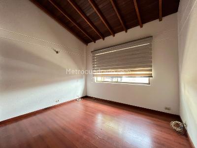 Casa de 3 alcobas en venta en Envigado, Envigado, 218 m² · foto 12 de 20