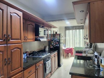 Apartamento en venta en Envigado, Envigado · foto 4 de 15