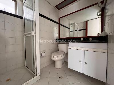 Apartamento en venta en El Poblado, Medellín · foto 11 de 12