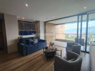 Apartamento en arriendo en El Poblado, Medellín · foto 2 de 20