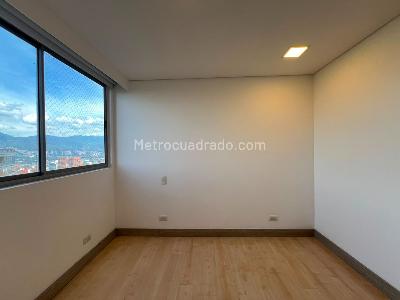 Apartamento de 3 alcobas en arriendo en La Florida, Medellín, 155 m² · foto 13 de 17