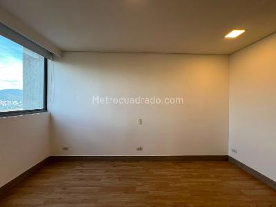 Apartamento de 3 alcobas en arriendo en La Florida, Medellín, 155 m² · foto 9 de 17