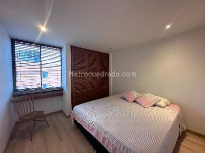 Apartamento de 2 alcobas en arriendo en Los Balsos, Medellín, 96 m² · foto 13 de 18