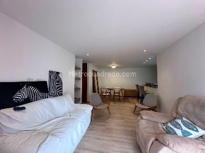 Apartamento de 2 alcobas en arriendo en Los Balsos, Medellín, 96 m² · foto 2 de 18
