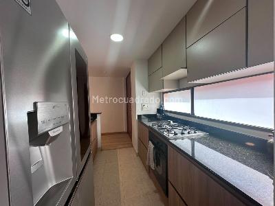 Apartamento de 2 alcobas en arriendo en Los Balsos, Medellín, 96 m² · foto 6 de 18