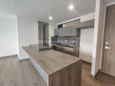 Apartamento de 2 alcobas en arriendo en El Poblado, Medellín, 105 m² · foto 7 de 18