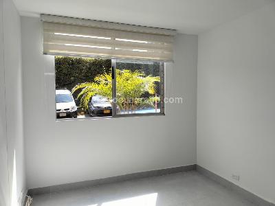 Apartamento de 3 alcobas en arriendo en El Poblado, Medellín, 88 m² · foto 14 de 19